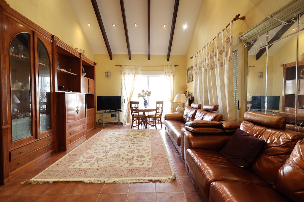 VILLA INDIVIDUELLE À PLAYA FLAMENCA, À SEULEMENT 250 MÈTRES DE LA PLAGE, AVEC PISCINE, ESPACE BARBECUE ET GRANDS ESPACES