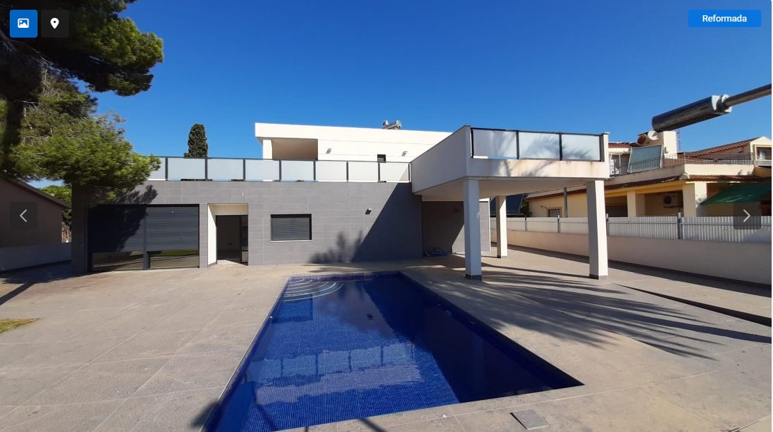 ESCLUSIVA VILLA DI LUSSO A 700 METRI DALLE SPIAGGE DI CAMPOAMOR