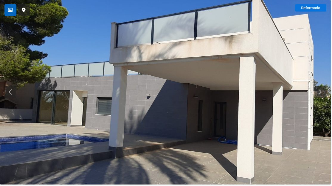 ESCLUSIVA VILLA DI LUSSO A 700 METRI DALLE SPIAGGE DI CAMPOAMOR