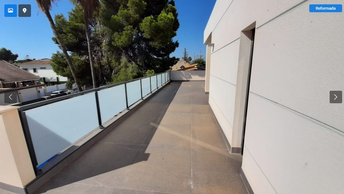 ESCLUSIVA VILLA DI LUSSO A 700 METRI DALLE SPIAGGE DI CAMPOAMOR