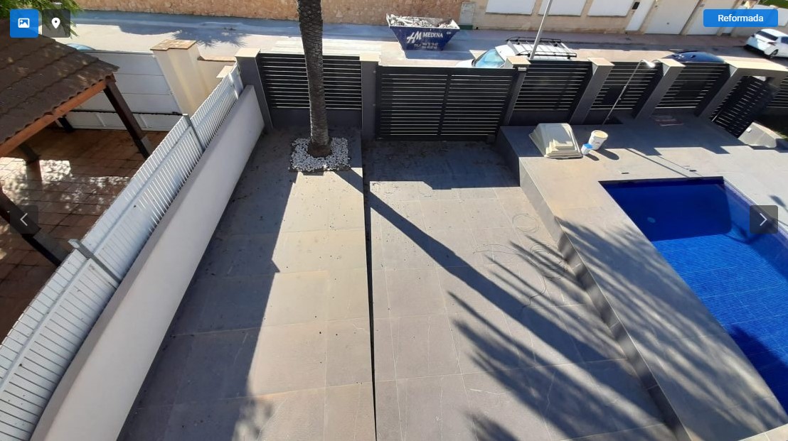 ESCLUSIVA VILLA DI LUSSO A 700 METRI DALLE SPIAGGE DI CAMPOAMOR