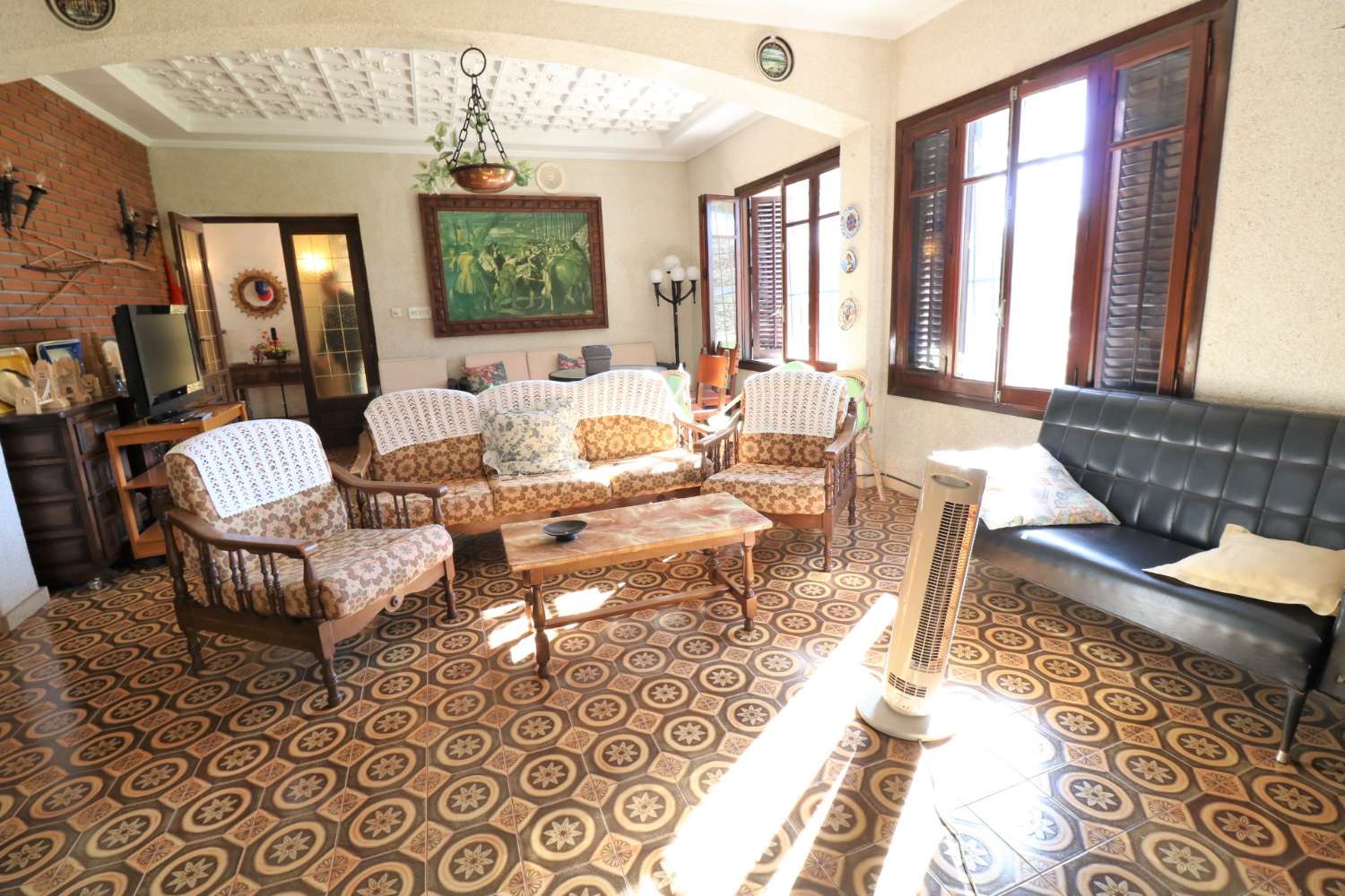 VILLA SPECTACULAIRE À PUNTA PRIMA, ORIHUELA COSTA, AVEC PISCINE PRIVÉE ET VUE SUR LA MER