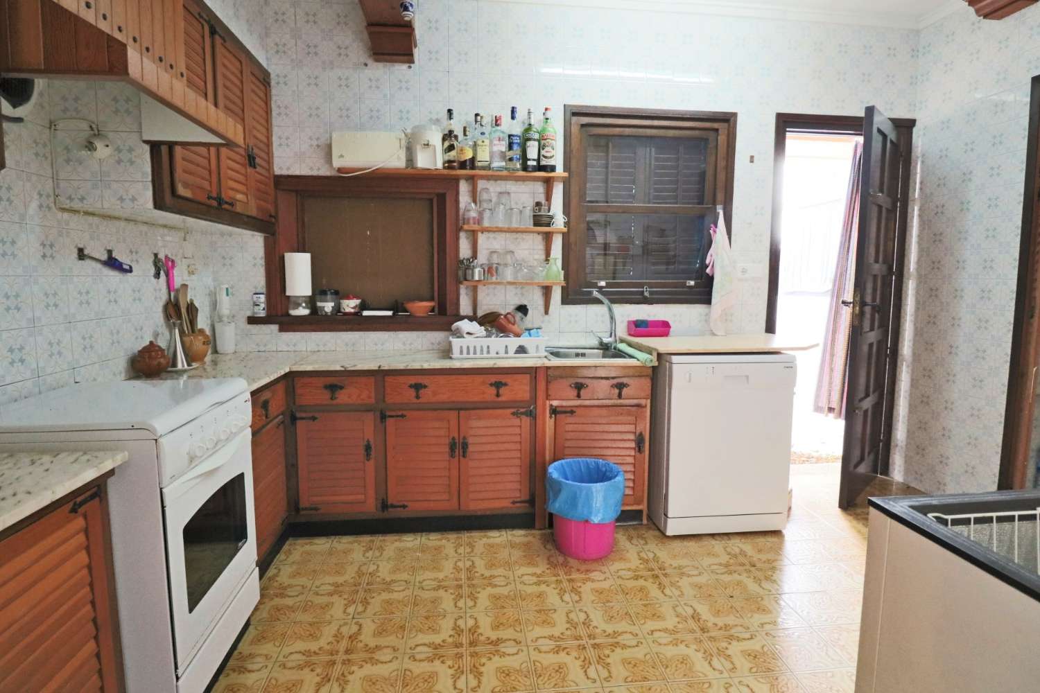 VILLA SPECTACULAIRE À PUNTA PRIMA, ORIHUELA COSTA, AVEC PISCINE PRIVÉE ET VUE SUR LA MER