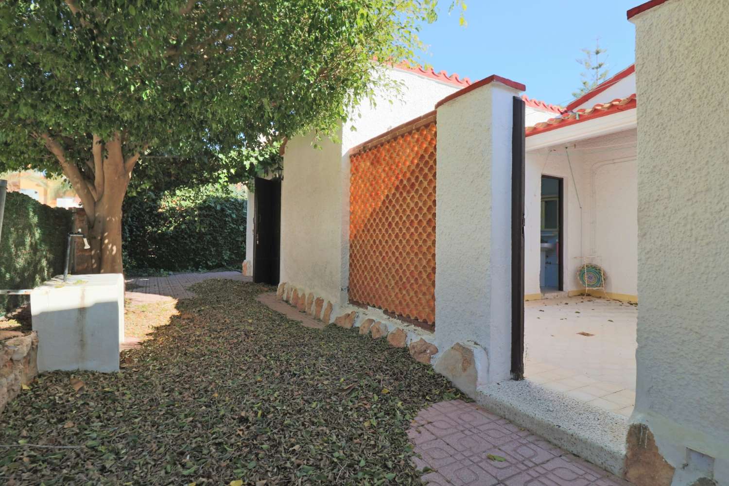 VILLA SPECTACULAIRE À PUNTA PRIMA, ORIHUELA COSTA, AVEC PISCINE PRIVÉE ET VUE SUR LA MER
