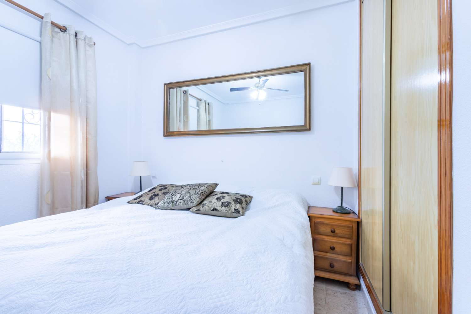 APARTAMENTO DE ESQUINA EN LA FLORIDA: DISEÑO MODERNO, ESPACIO Y UBICACIÓN PRIVILEGIADA