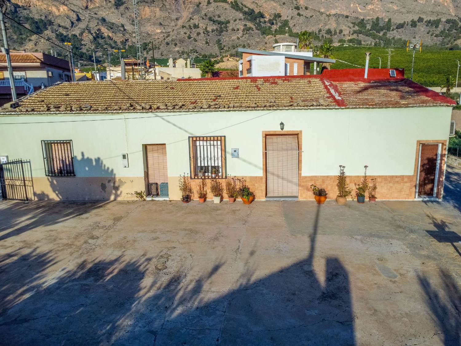 ¡DOS CASAS RÚSTICAS CON GRAN POTENCIAL DE REFORMA EN UN ENTORNO PRIVILEGIADO!