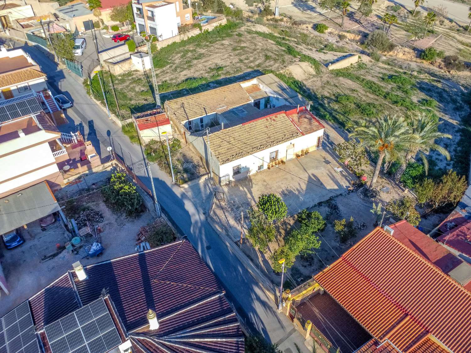 ¡DOS CASAS RÚSTICAS CON GRAN POTENCIAL DE REFORMA EN UN ENTORNO PRIVILEGIADO!