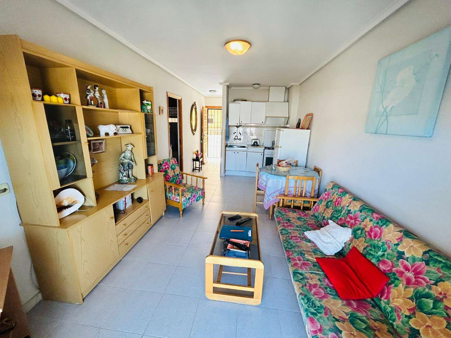 GEMÜTLICHE WOHNUNG IN EL CHAPARRAL MIT TERRASSE UND FREIEM BLICK