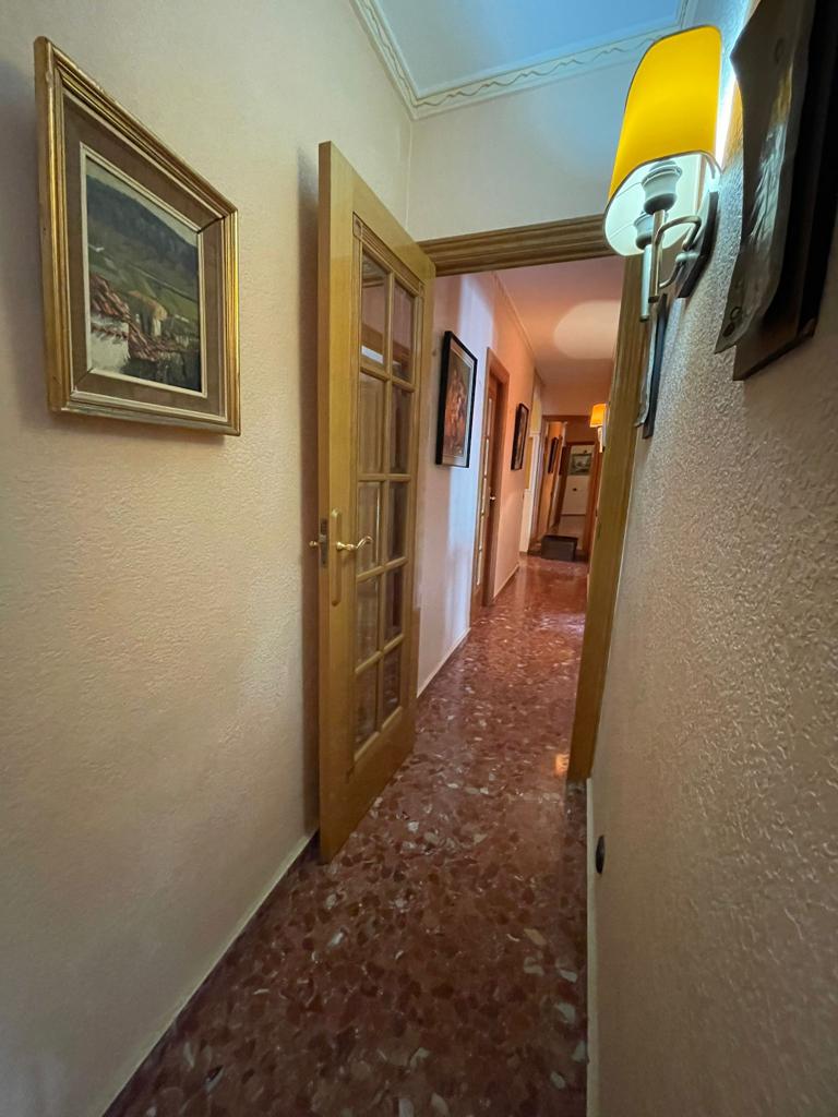 ESPECTACULAR PISO EN PRIMERA LÍNEA  CON VISTAS AL MAR A SOLO 20 METROS!