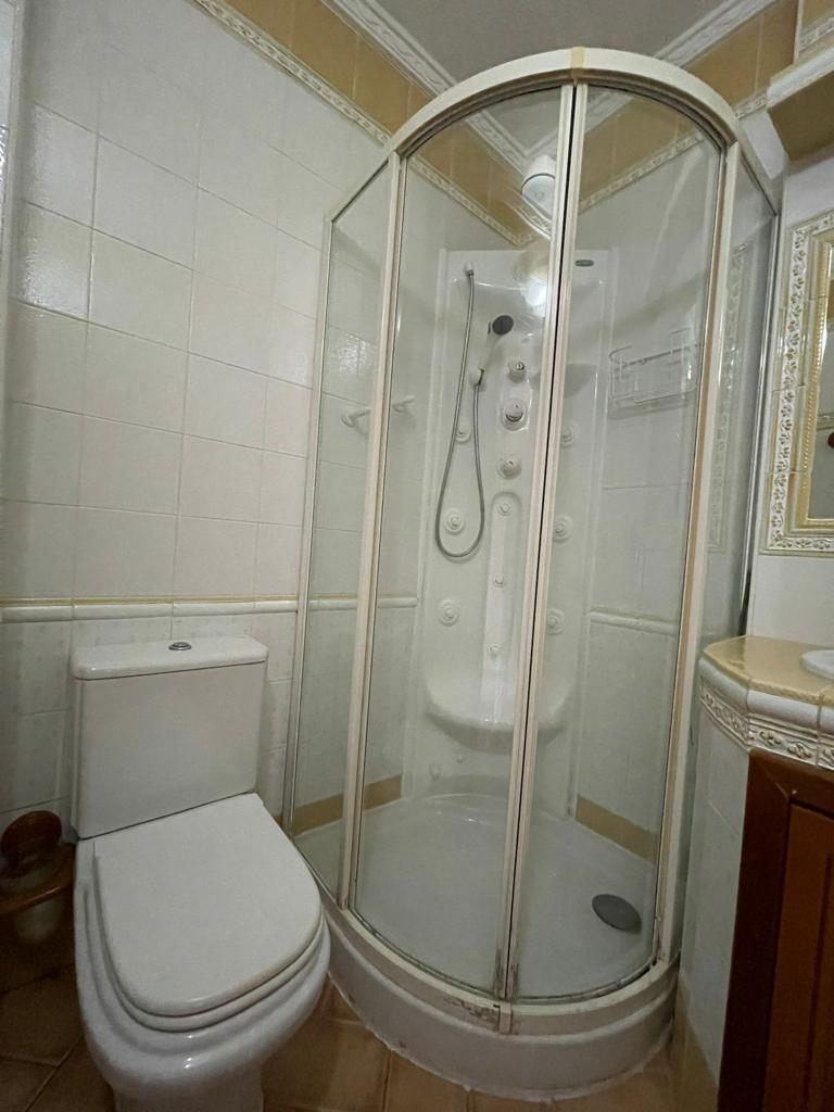 ESPECTACULAR PISO EN PRIMERA LÍNEA  CON VISTAS AL MAR A SOLO 20 METROS!