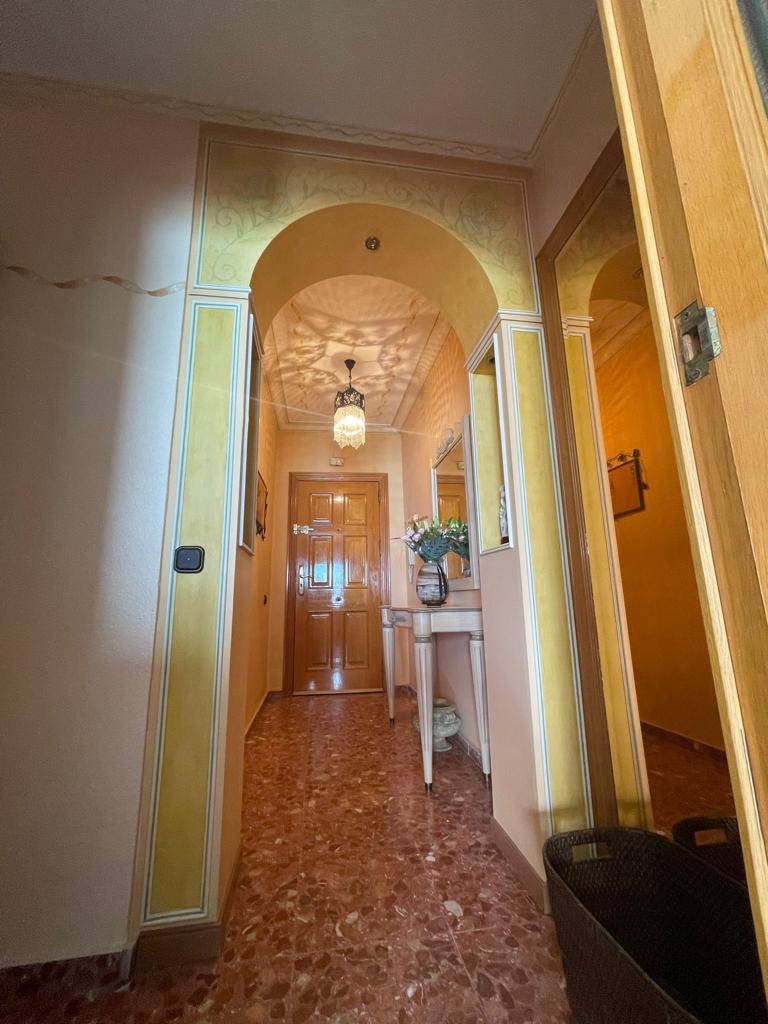 ESPECTACULAR PISO EN PRIMERA LÍNEA  CON VISTAS AL MAR A SOLO 20 METROS!