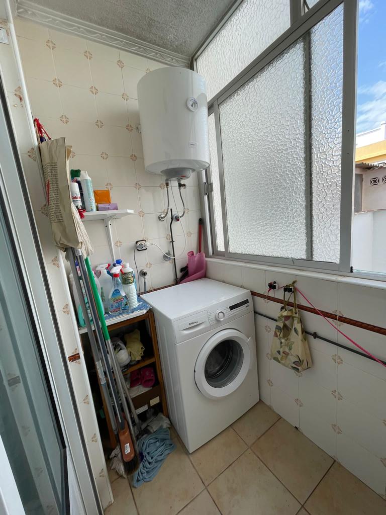 ESPECTACULAR PISO EN PRIMERA LÍNEA  CON VISTAS AL MAR A SOLO 20 METROS!