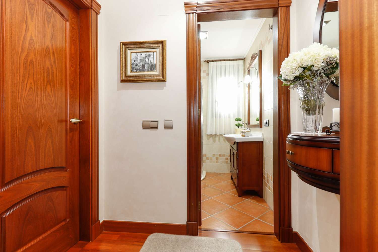 EXCLUSIVE SEMI-DETACHED VILLA ON BALCONIES WITH GARDEN, SOLARIUM AND COMMUNAL POOL