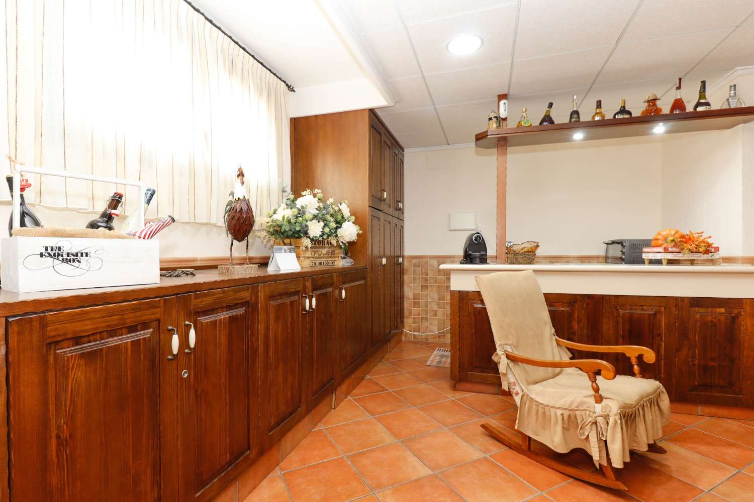 EXCLUSIVE SEMI-DETACHED VILLA ON BALCONIES WITH GARDEN, SOLARIUM AND COMMUNAL POOL