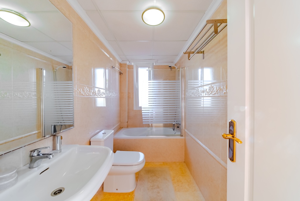 SPECTACULAR LUXURY VILLA NEAR THE SEA IN LA MATA: EXCLUSIVITY, COMFORT AND MEDITERRANEAN ELEGANCE