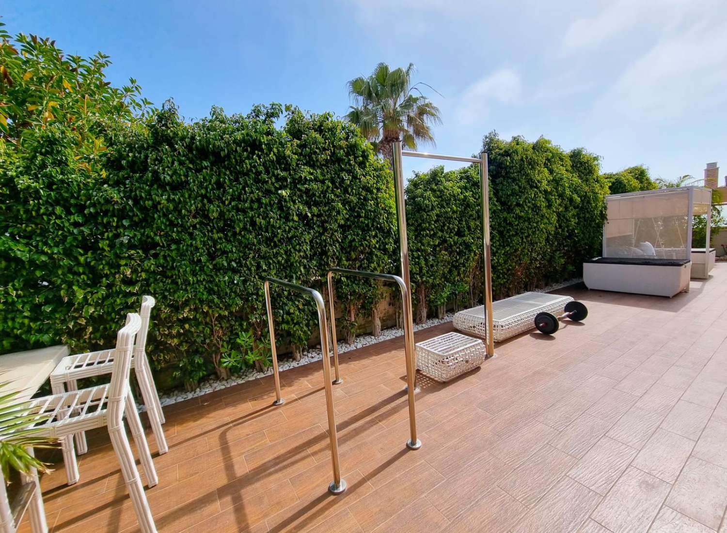 SPECTACULAR LUXURY VILLA NEAR THE SEA IN LA MATA: EXCLUSIVITY, COMFORT AND MEDITERRANEAN ELEGANCE