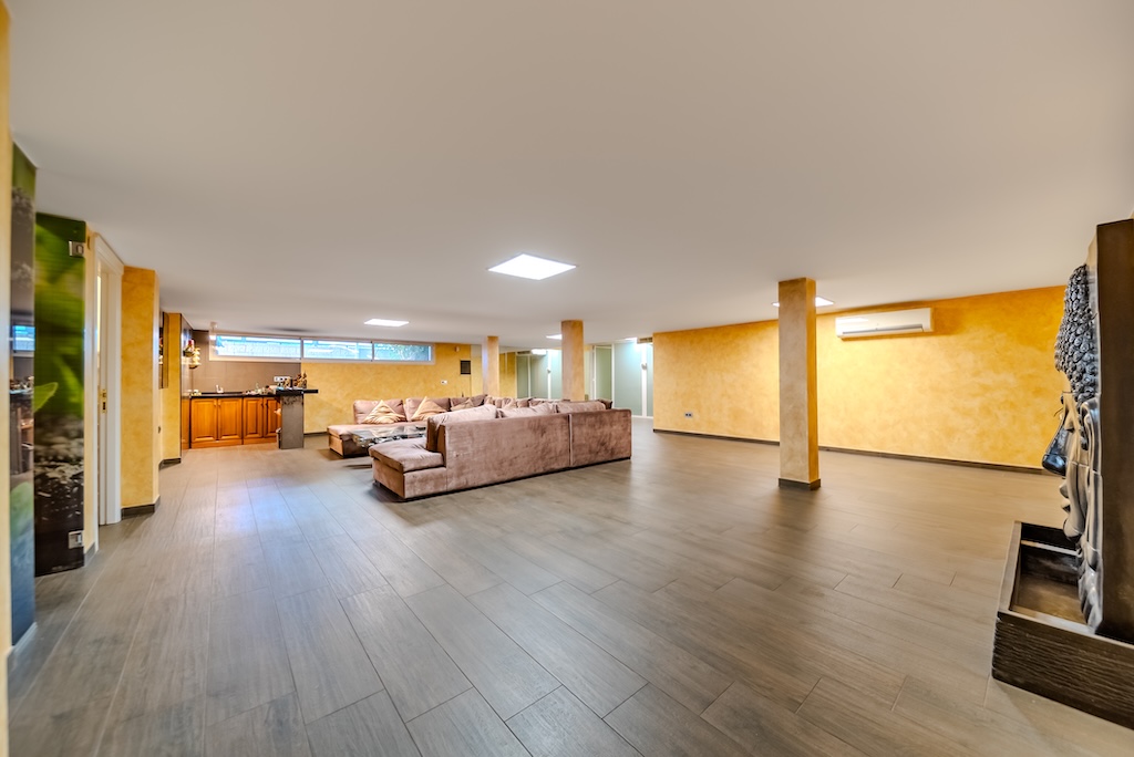 SPECTACULAR LUXURY VILLA NEAR THE SEA IN LA MATA: EXCLUSIVITY, COMFORT AND MEDITERRANEAN ELEGANCE