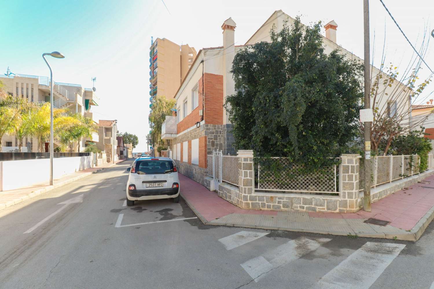 SPAZIOSO APPARTAMENTO A SANTIAGO DE LA RIBERA A 100 M DALLA SPIAGGIA CON SOLARIUM E GARAGE PER 4 VEICOLI