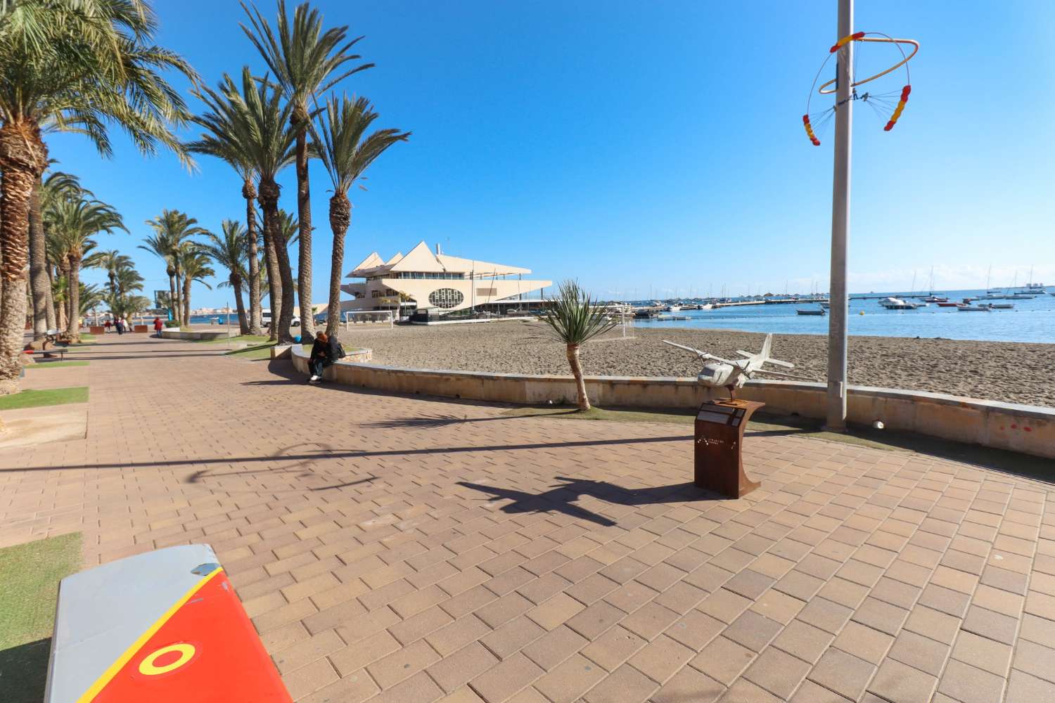 SPAZIOSO APPARTAMENTO A SANTIAGO DE LA RIBERA A 100 M DALLA SPIAGGIA CON SOLARIUM E GARAGE PER 4 VEICOLI