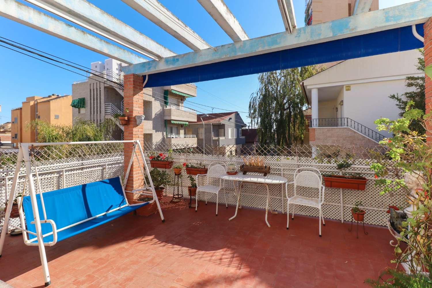 SPAZIOSO APPARTAMENTO A SANTIAGO DE LA RIBERA A 100 M DALLA SPIAGGIA CON SOLARIUM E GARAGE PER 4 VEICOLI