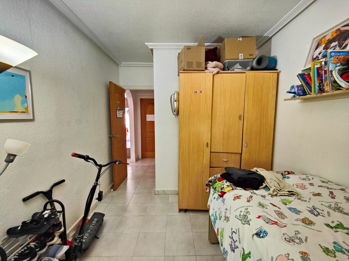 STUNNING CORNER SEMI-DETACHED HOUSE WITH PRIVATE POOL AND SOLARIUM IN SAN MIGUEL DE SALINAS!
