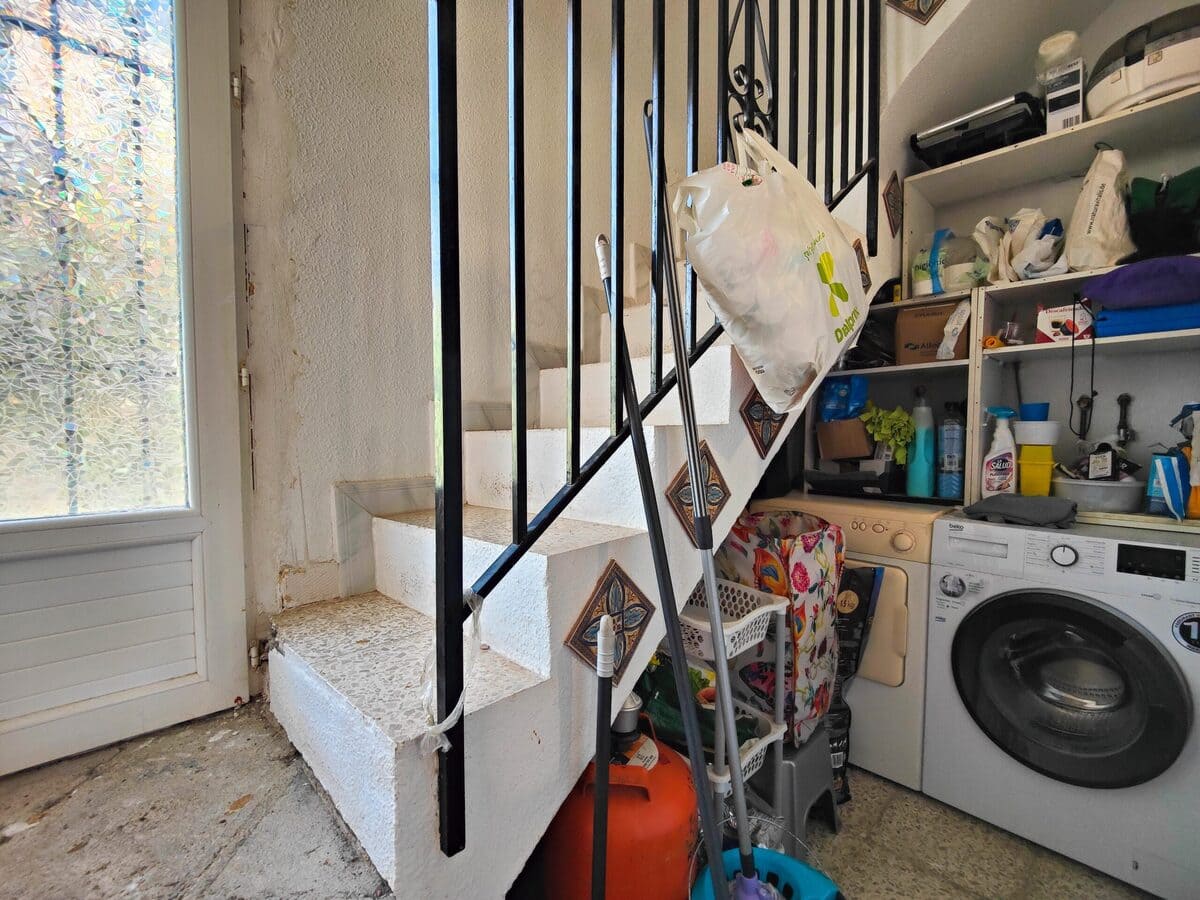 STUNNING CORNER SEMI-DETACHED HOUSE WITH PRIVATE POOL AND SOLARIUM IN SAN MIGUEL DE SALINAS!