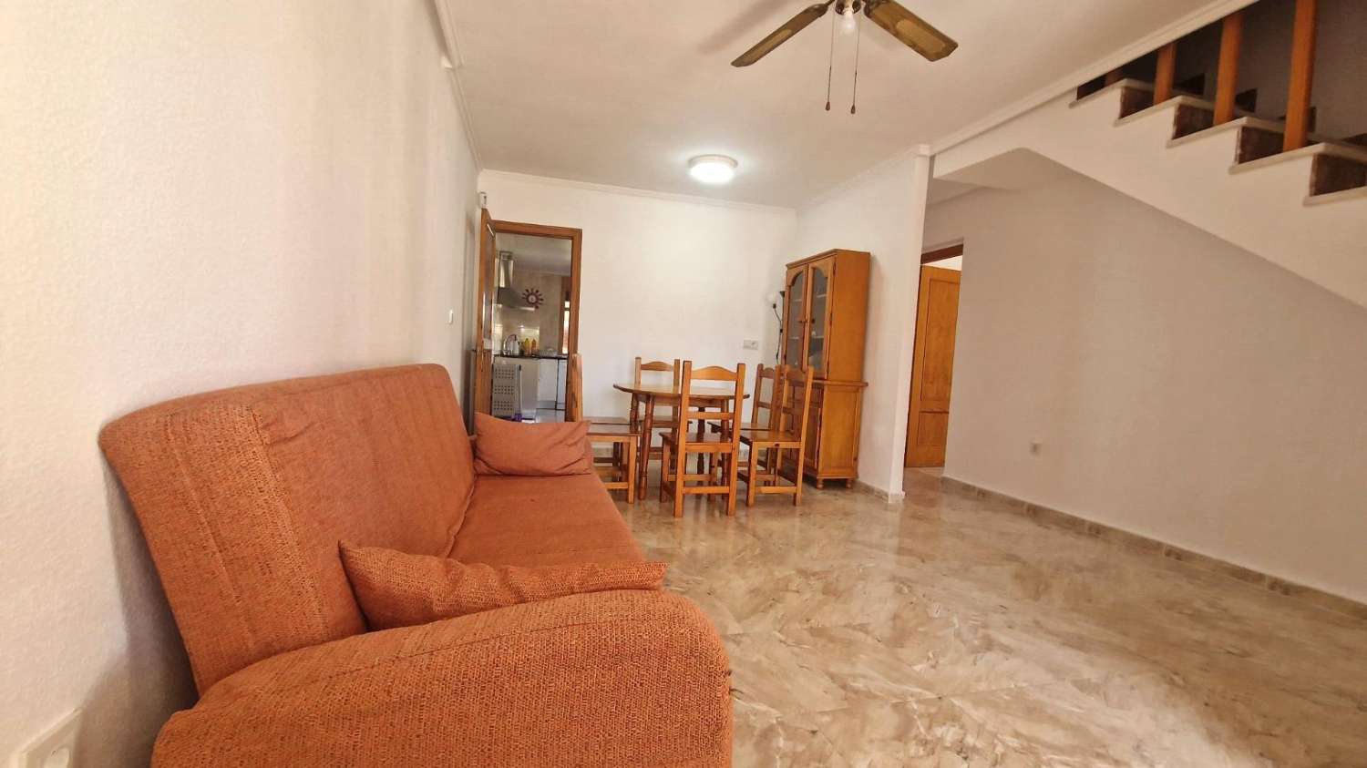 BELLA CASA BIFAMILIARE IN RESIDENZIALE CON PISCINA, VICINO ALLE MIGLIORI SPIAGGE