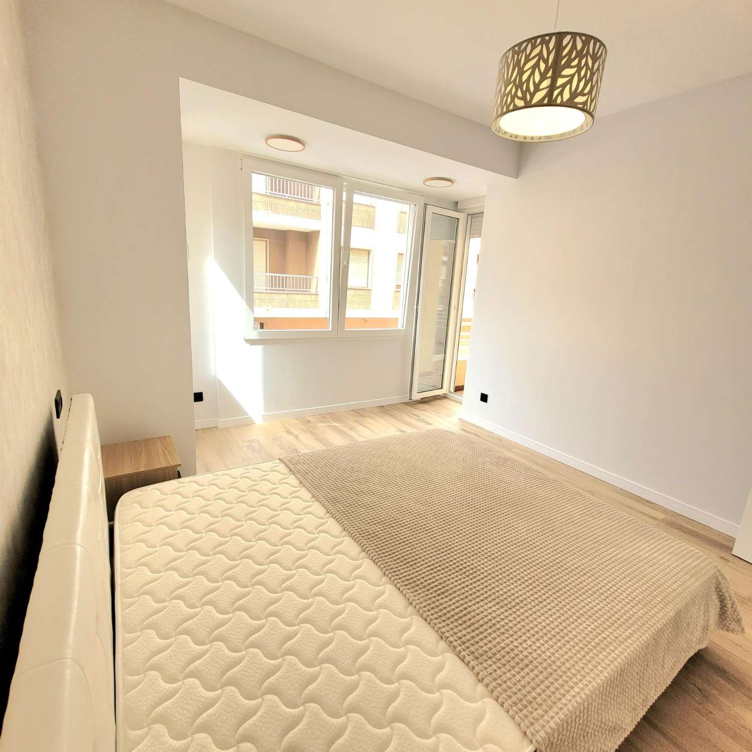 APARTAMENTO REFORMADO A 150M DE LA PLAYA DEL CURA – AMPLIO Y LUMINOSO