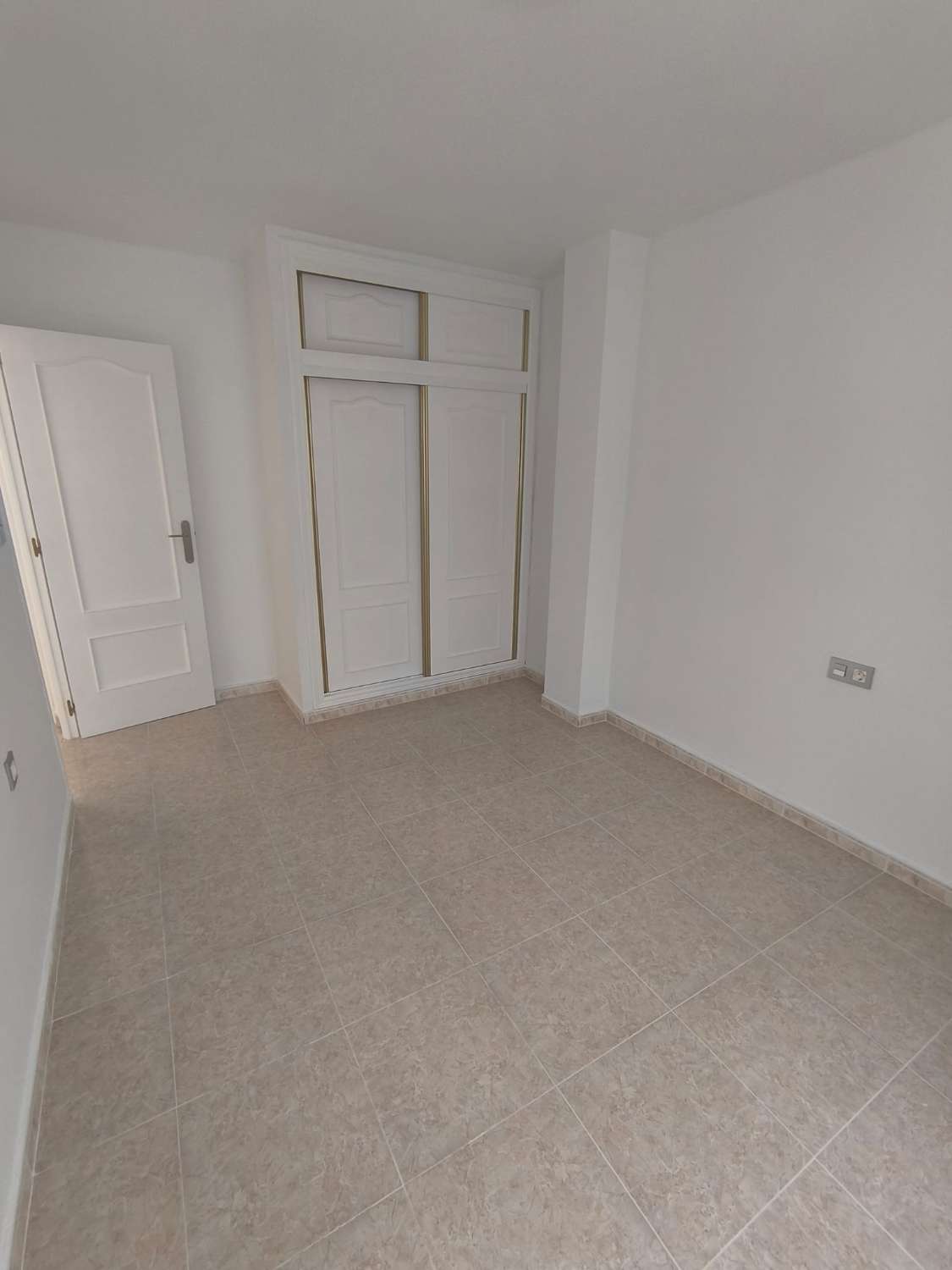 APPARTEMENT SPACIEUX À PLAYA DEL CURA – LUMINEUX ET À QUELQUES PAS DE LA MER