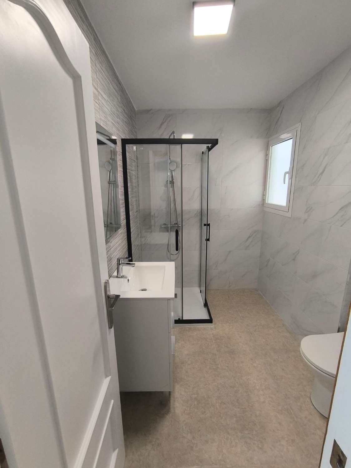 APPARTEMENT SPACIEUX À PLAYA DEL CURA – LUMINEUX ET À QUELQUES PAS DE LA MER