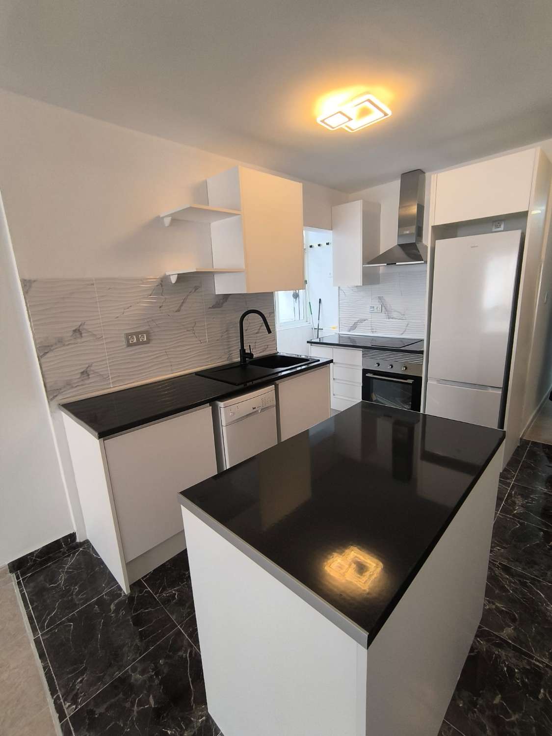 APPARTEMENT SPACIEUX À PLAYA DEL CURA – LUMINEUX ET À QUELQUES PAS DE LA MER