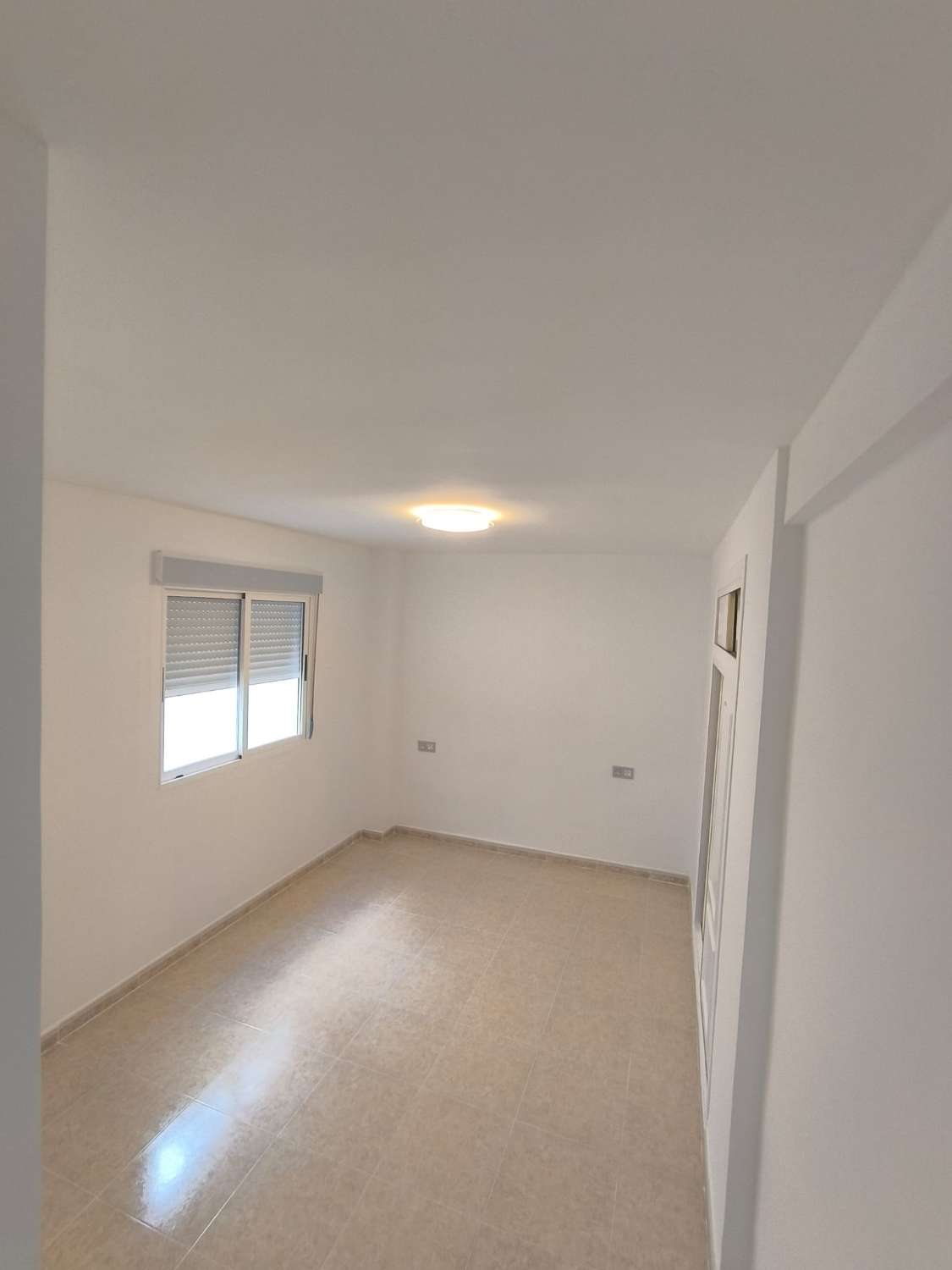 APPARTEMENT SPACIEUX À PLAYA DEL CURA – LUMINEUX ET À QUELQUES PAS DE LA MER