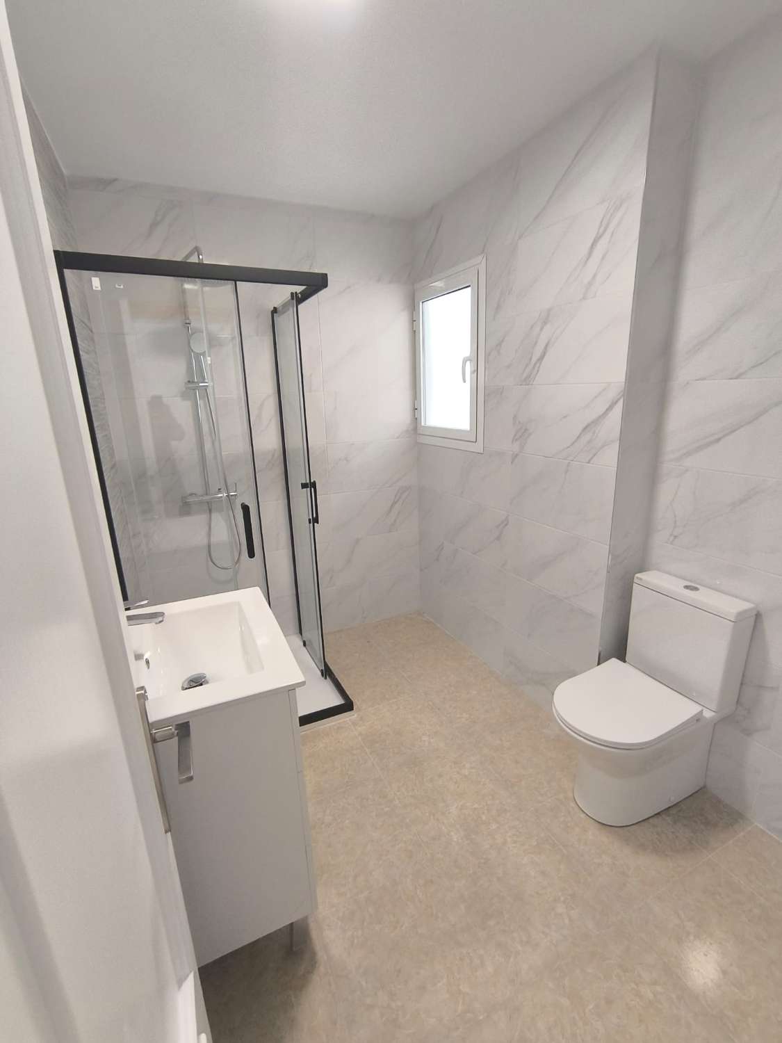 APPARTEMENT SPACIEUX À PLAYA DEL CURA – LUMINEUX ET À QUELQUES PAS DE LA MER