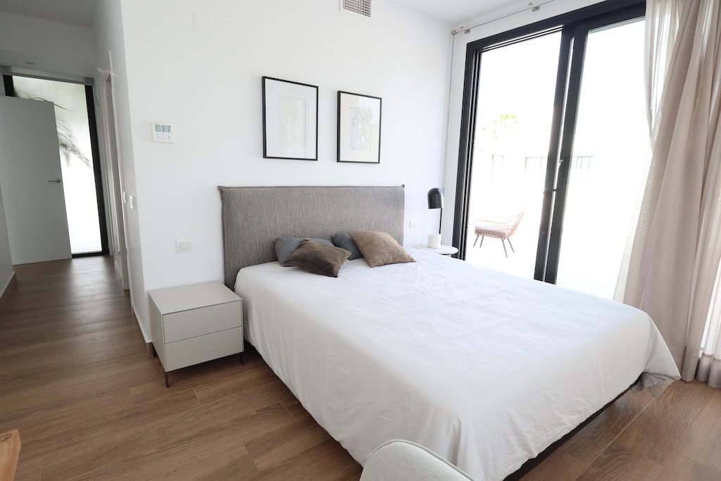 ESCLUSIVA VILLA DI DESIGN A CIUDAD QUESADA – RESIDENCIAL LAGUNA VILLAS II