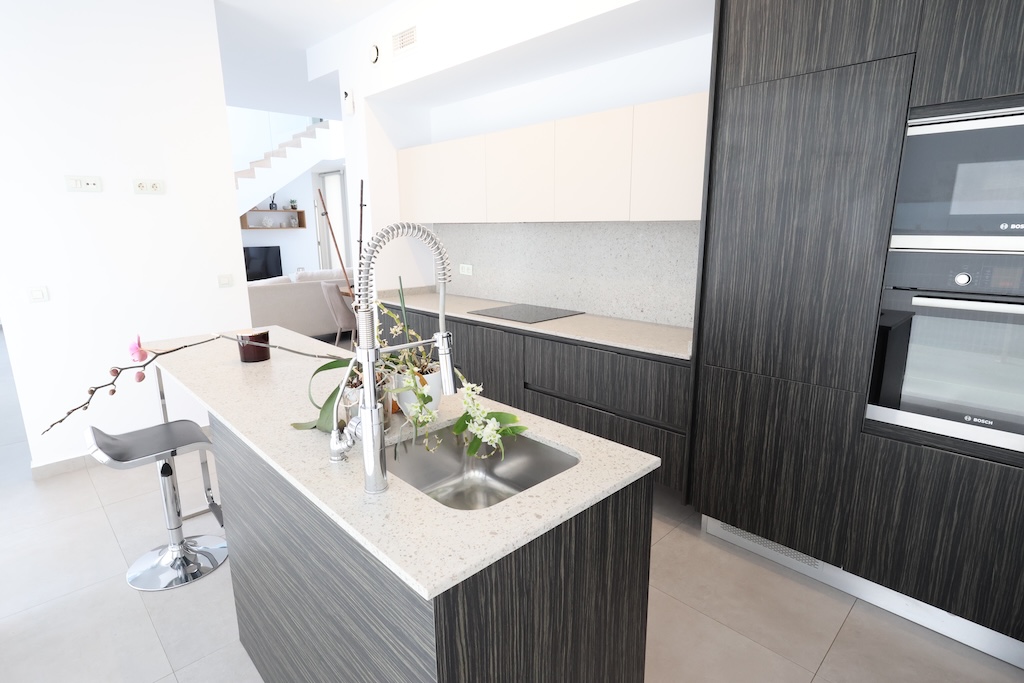 ESCLUSIVA VILLA DI DESIGN A CIUDAD QUESADA – RESIDENCIAL LAGUNA VILLAS II