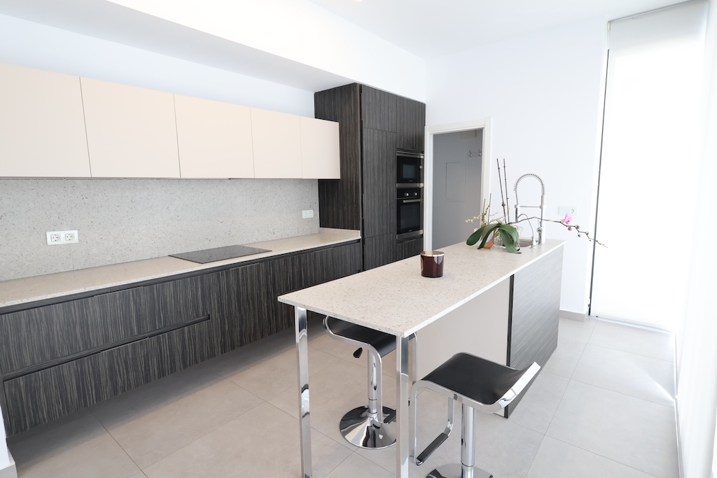ESCLUSIVA VILLA DI DESIGN A CIUDAD QUESADA – RESIDENCIAL LAGUNA VILLAS II