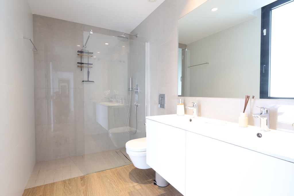 ESCLUSIVA VILLA DI DESIGN A CIUDAD QUESADA – RESIDENCIAL LAGUNA VILLAS II
