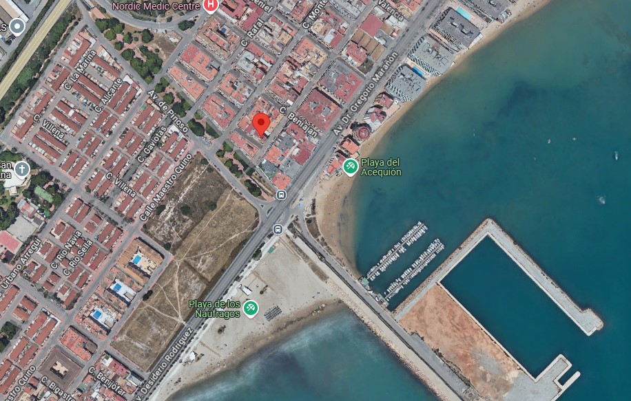 APARTAMENTO REFORMADO CON LICENCIA TURÍSTICA – A 200M DE LA PLAYA