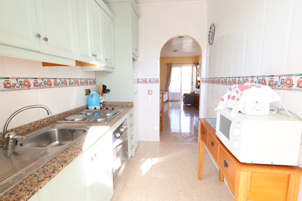 BUNGALOW AU DERNIER ÉTAGE AVEC SOLARIUM PRIVÉ ET PISCINE COMMUNE À LA REGIA