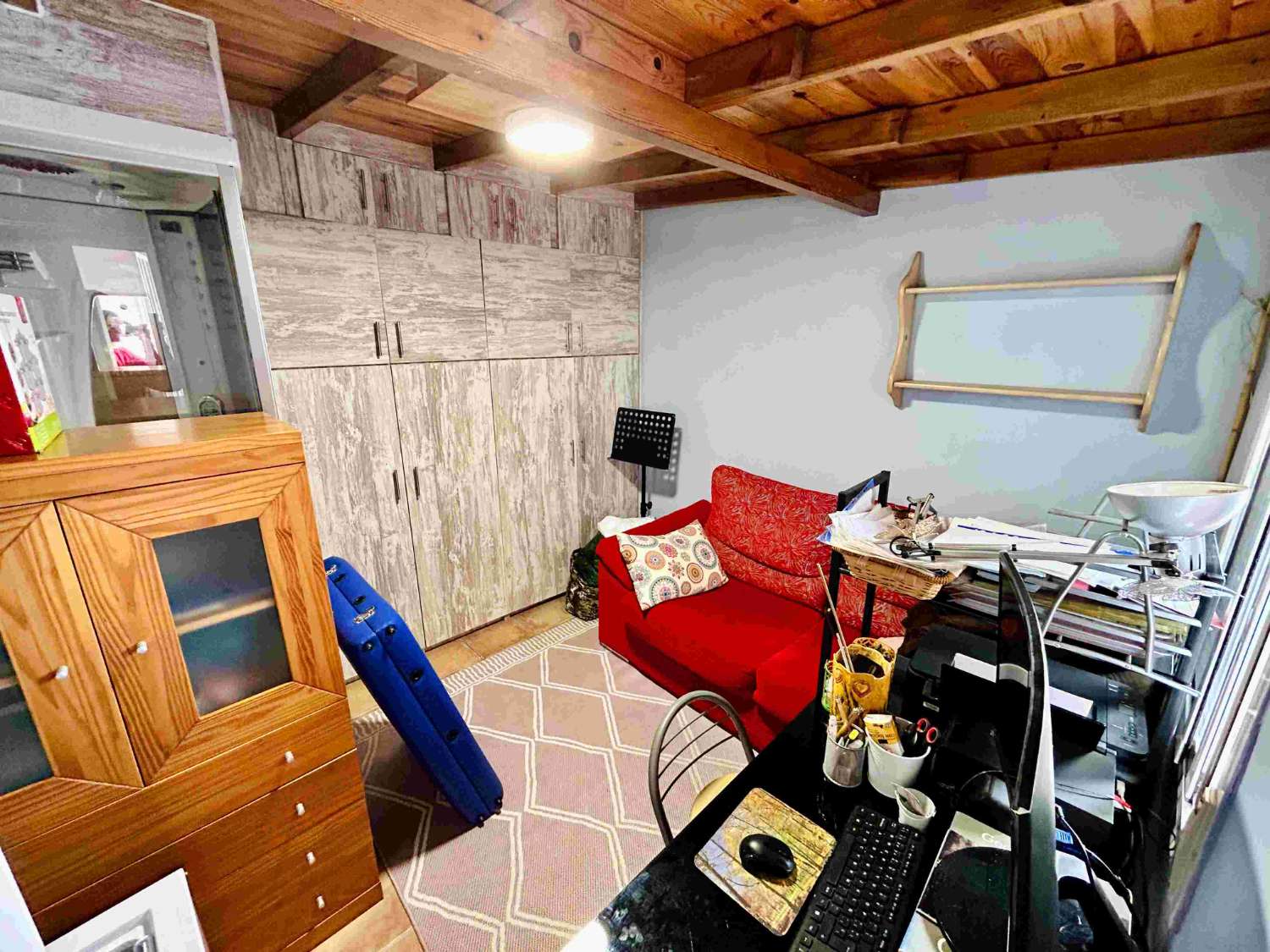 SPECTACULAR CORNER TOWNHOUSE WITH EVERYTHING YOU DREAM OF, STEPS FROM THE SEA