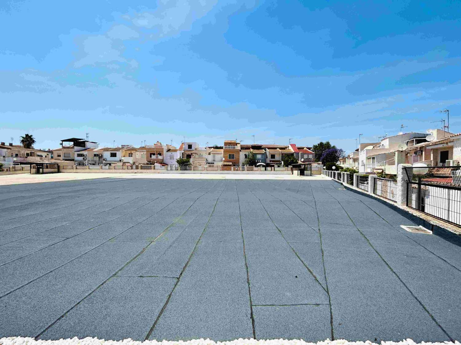SPECTACULAR CORNER TOWNHOUSE WITH EVERYTHING YOU DREAM OF, STEPS FROM THE SEA