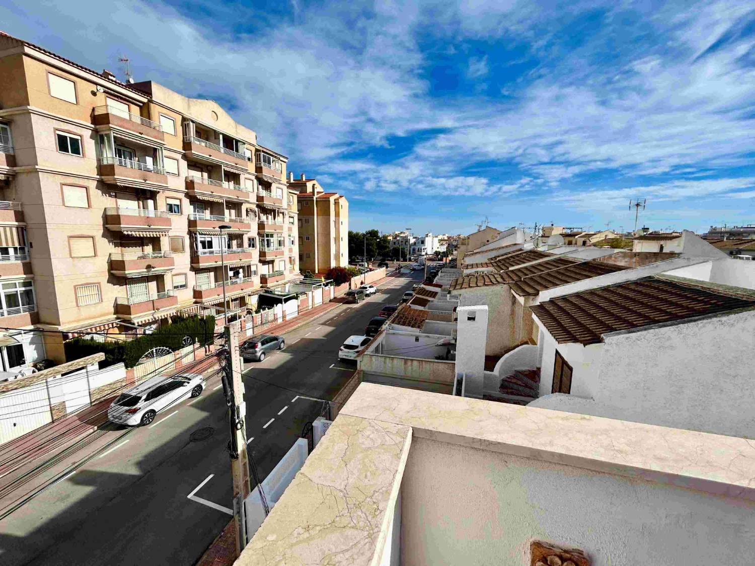 SPECTACULAR CORNER TOWNHOUSE WITH EVERYTHING YOU DREAM OF, STEPS FROM THE SEA