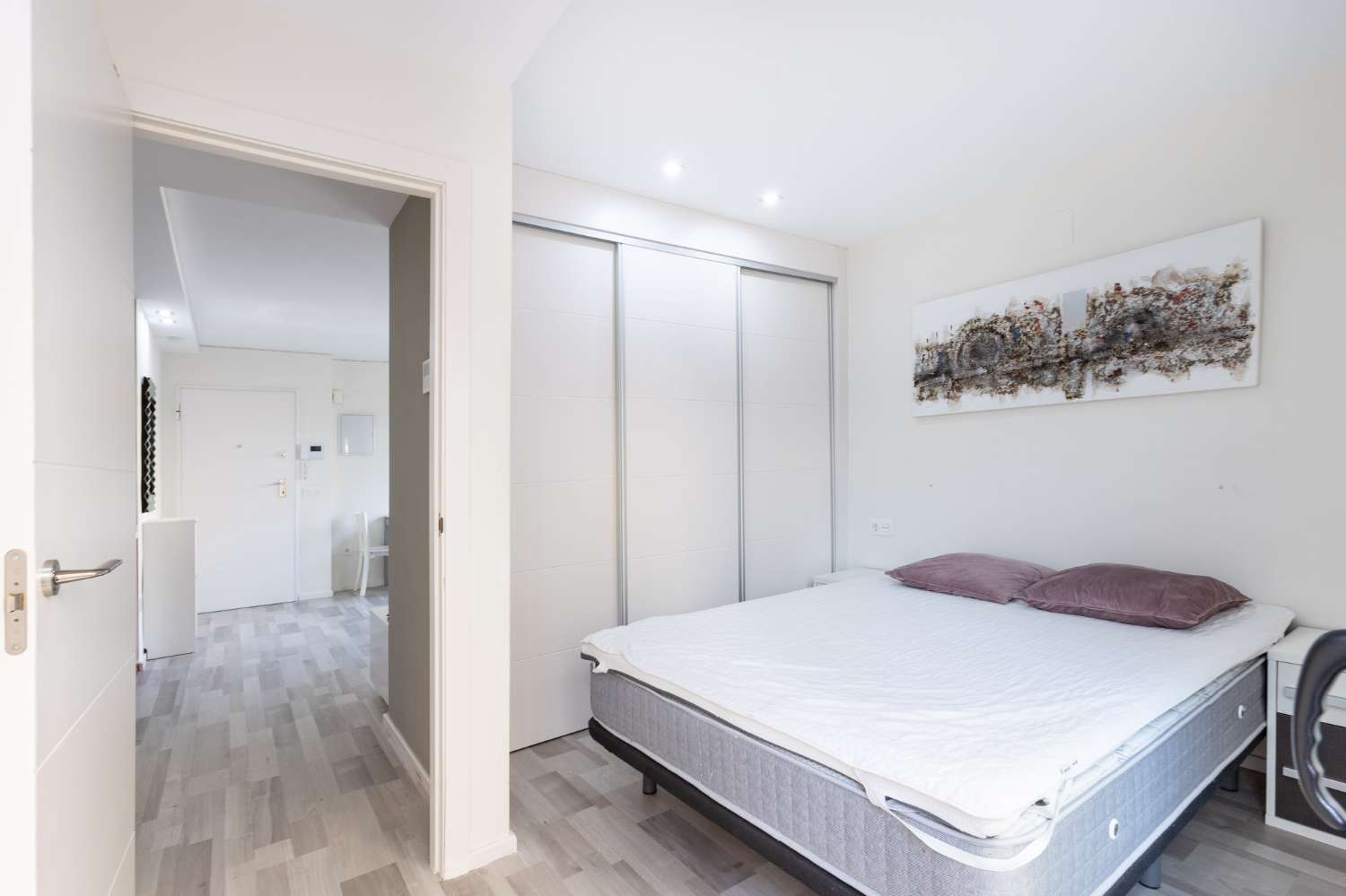 MODERNE ERDGESCHOSSWOHNUNG MIT GROSSER TERRASSE IN NUEVA TORREVIEJA