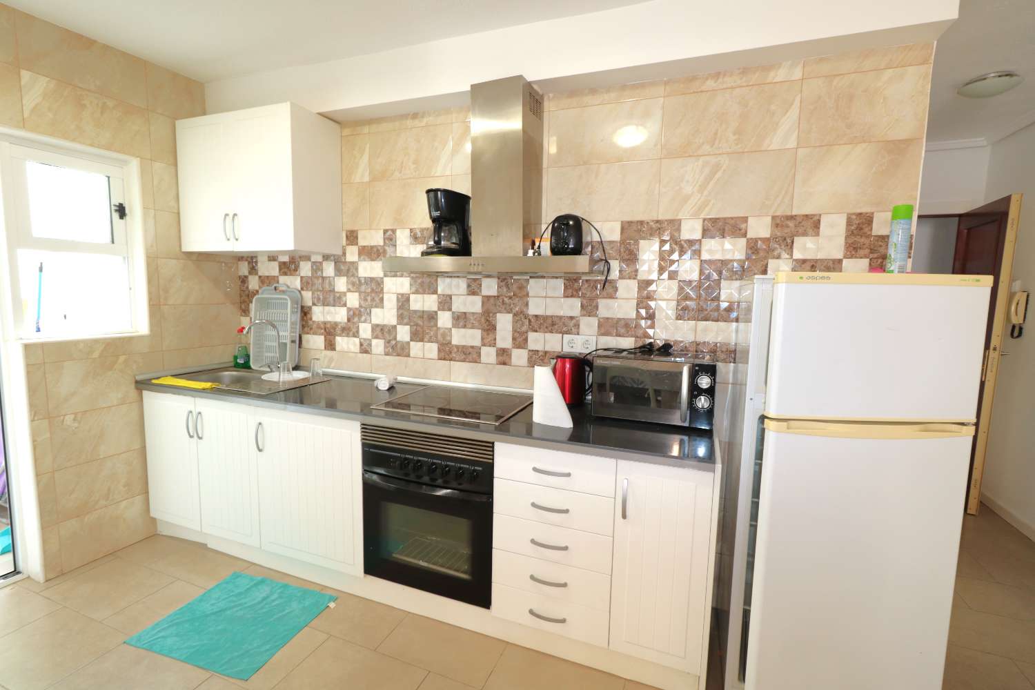 RENOVIERTES PENTHOUSE 150 METER VON PLAYA DEL CURA IN TORREVIEJA ENTFERNT