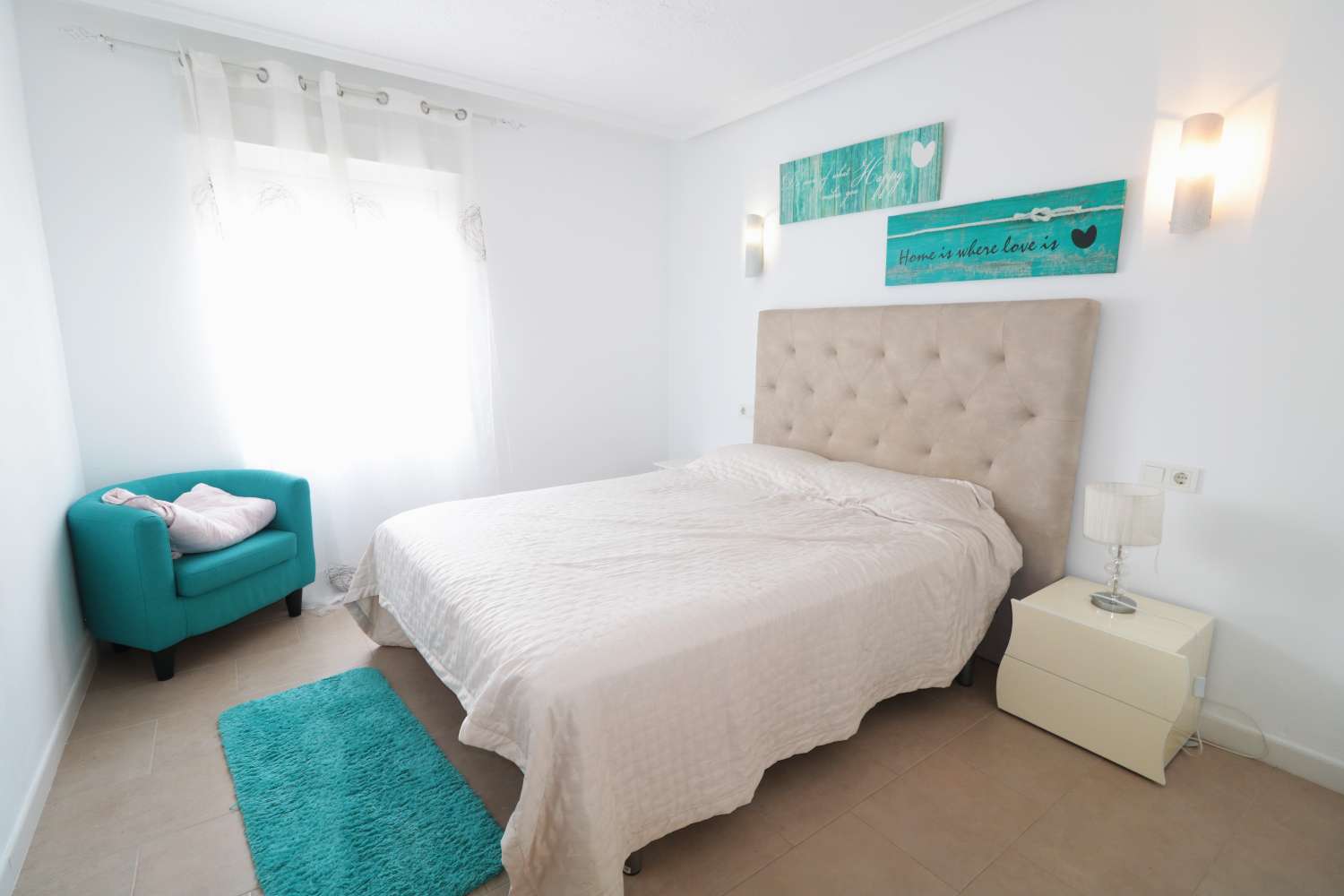 RENOVIERTES PENTHOUSE 150 METER VON PLAYA DEL CURA IN TORREVIEJA ENTFERNT