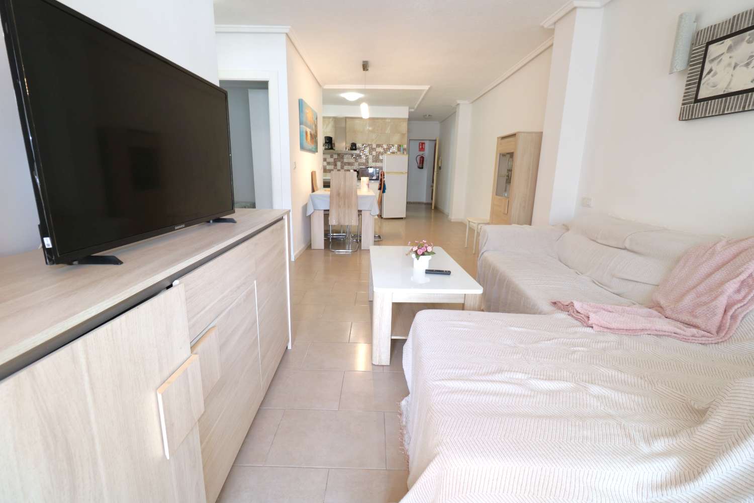 RENOVIERTES PENTHOUSE 150 METER VON PLAYA DEL CURA IN TORREVIEJA ENTFERNT