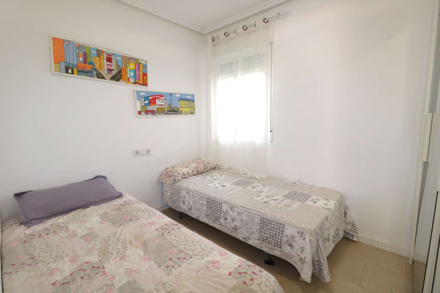 RENOVIERTES PENTHOUSE 150 METER VON PLAYA DEL CURA IN TORREVIEJA ENTFERNT