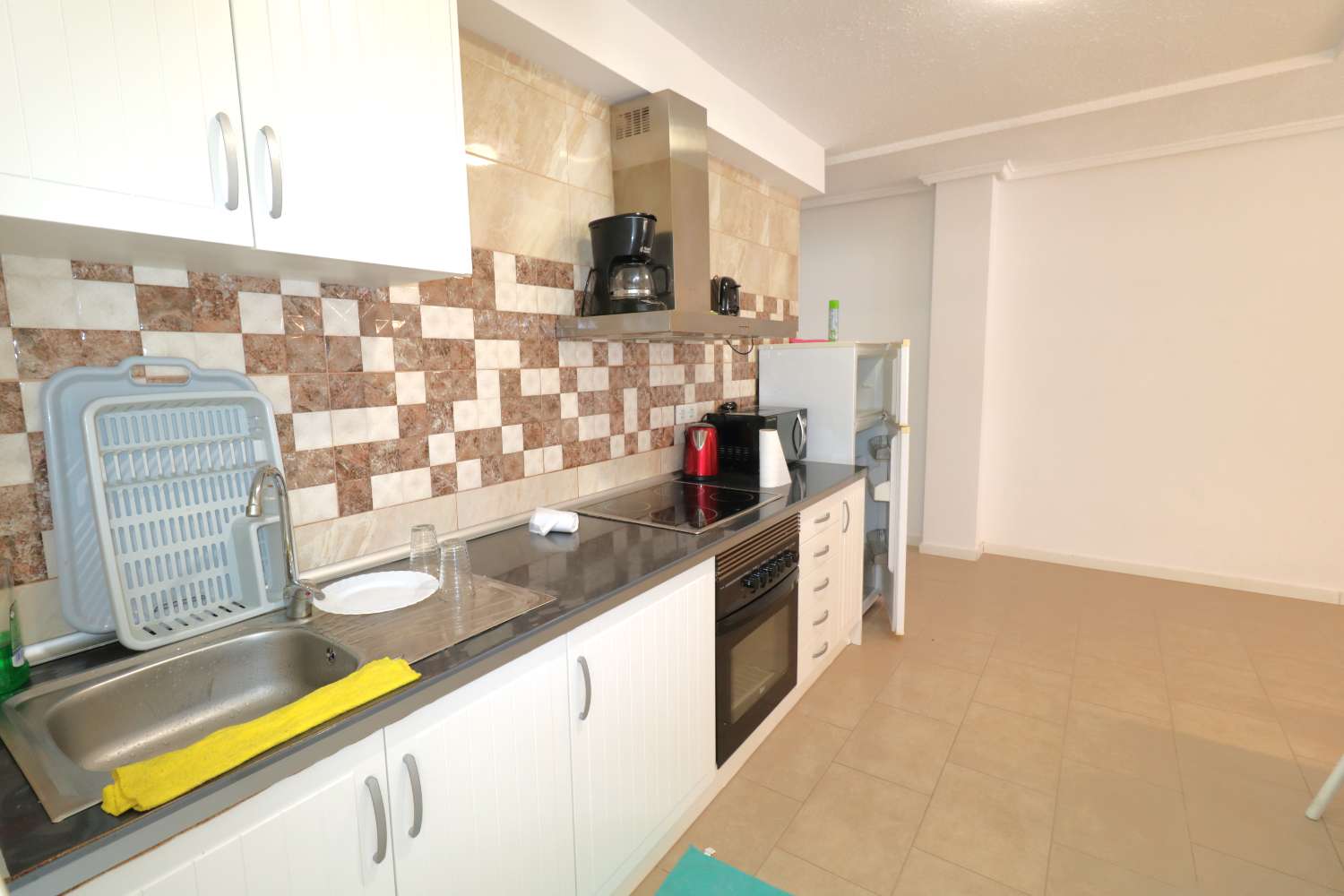RENOVIERTES PENTHOUSE 150 METER VON PLAYA DEL CURA IN TORREVIEJA ENTFERNT