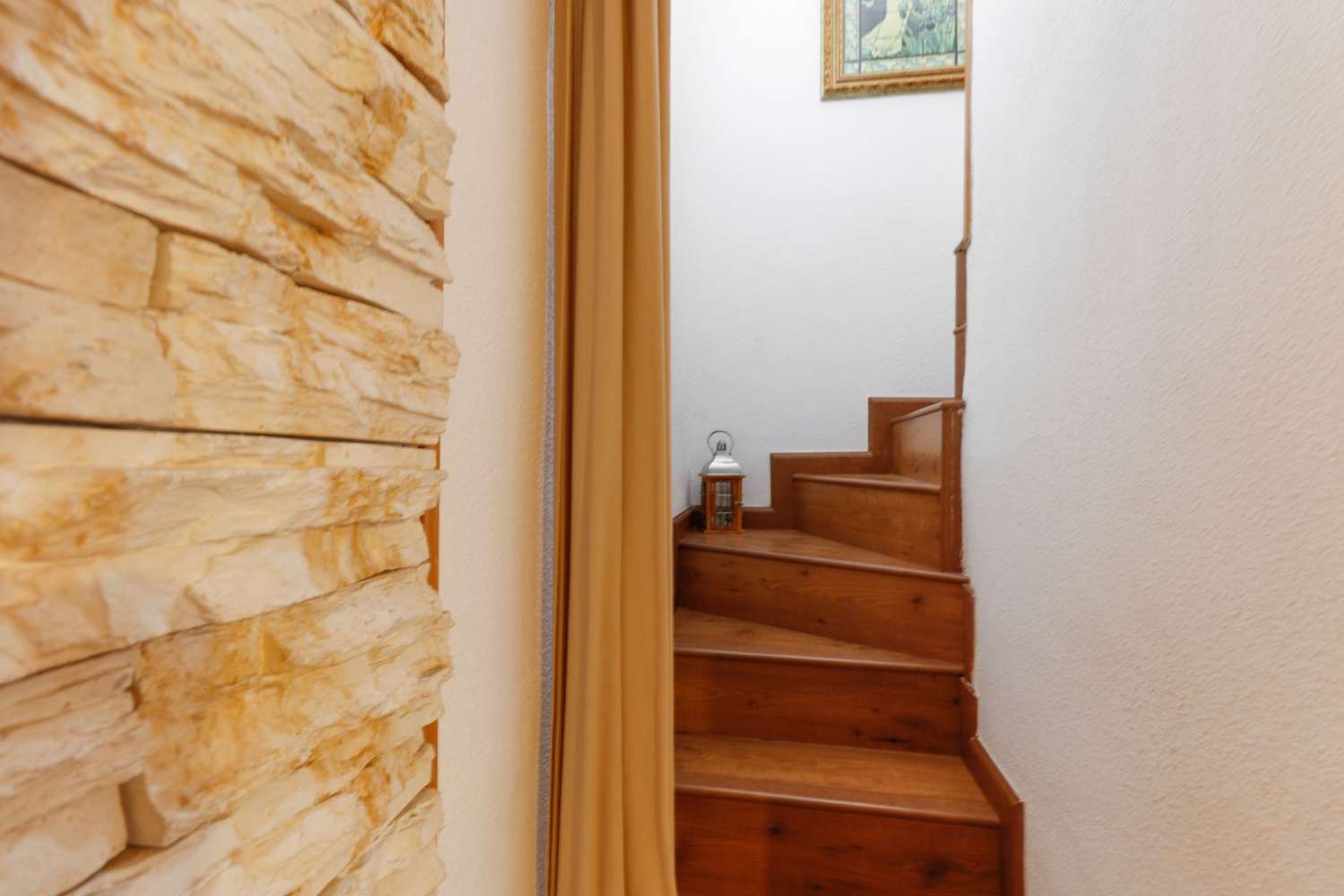 CHARMERENDE DUPLEX MED PRIVAT HAVE OG JACUZZI I RESIDENCIAL CALAS BLANCAS – TORREVIEJA