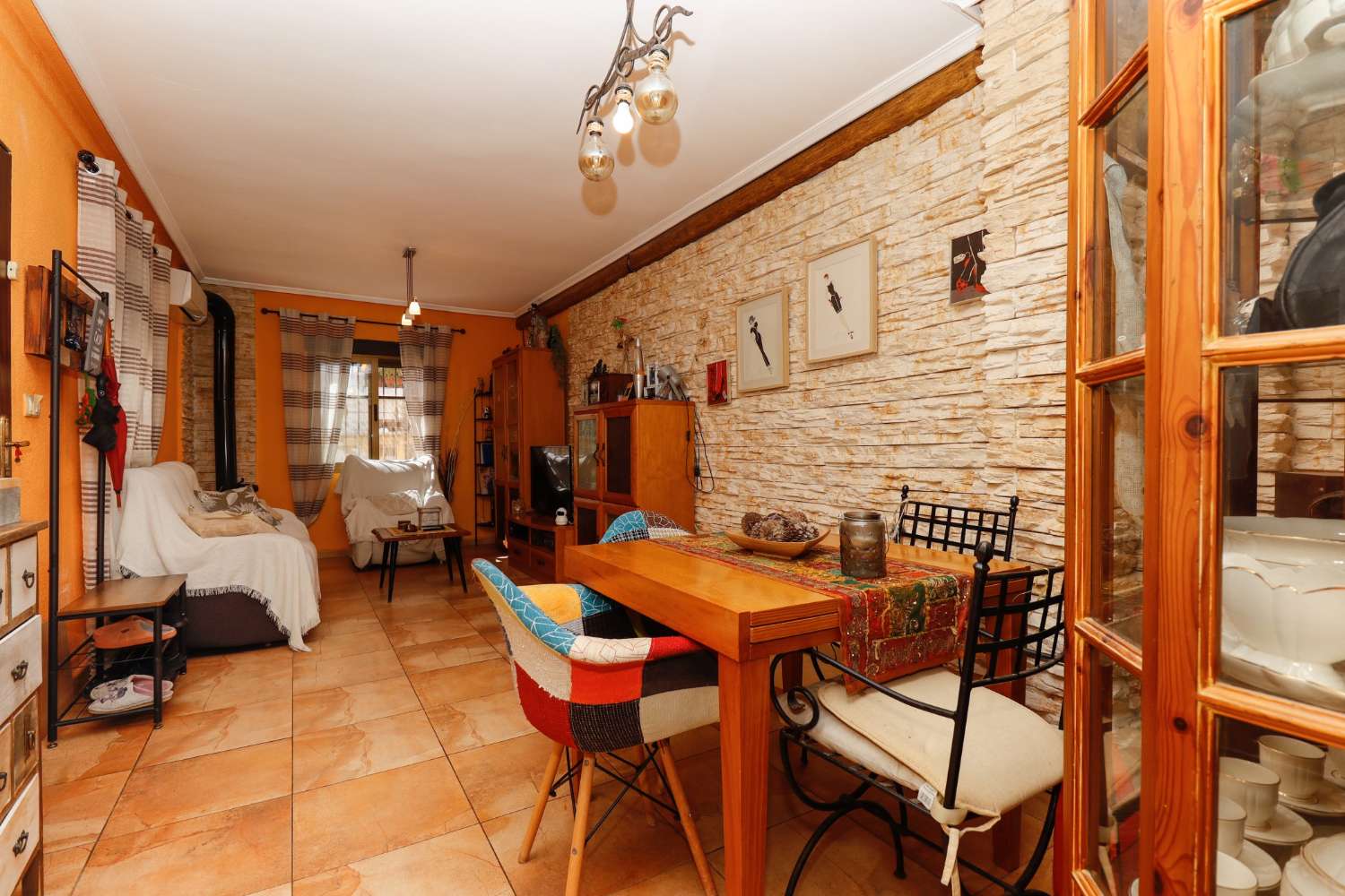 CHARMERENDE DUPLEX MED PRIVAT HAVE OG JACUZZI I RESIDENCIAL CALAS BLANCAS – TORREVIEJA